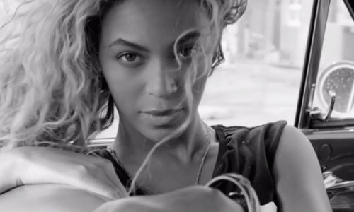 用黑白映画述说，Beyoncé 最新短片《Yours And Mine》悄然释出